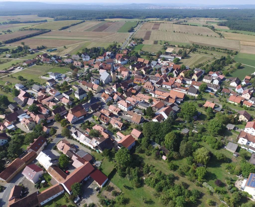 Hof 63 Apartment Geisfeld  Bagian luar foto